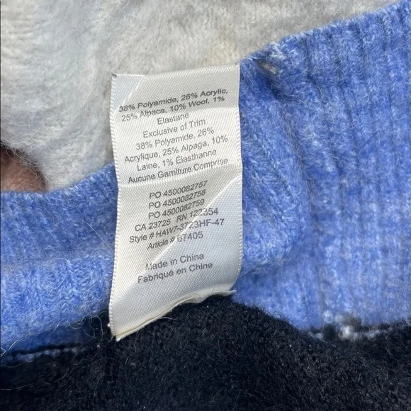 Aritzia Wilfred Free Cipiana Alpaca Wool Blend Colorblock Oversized Sweater - Picture 5 of 5